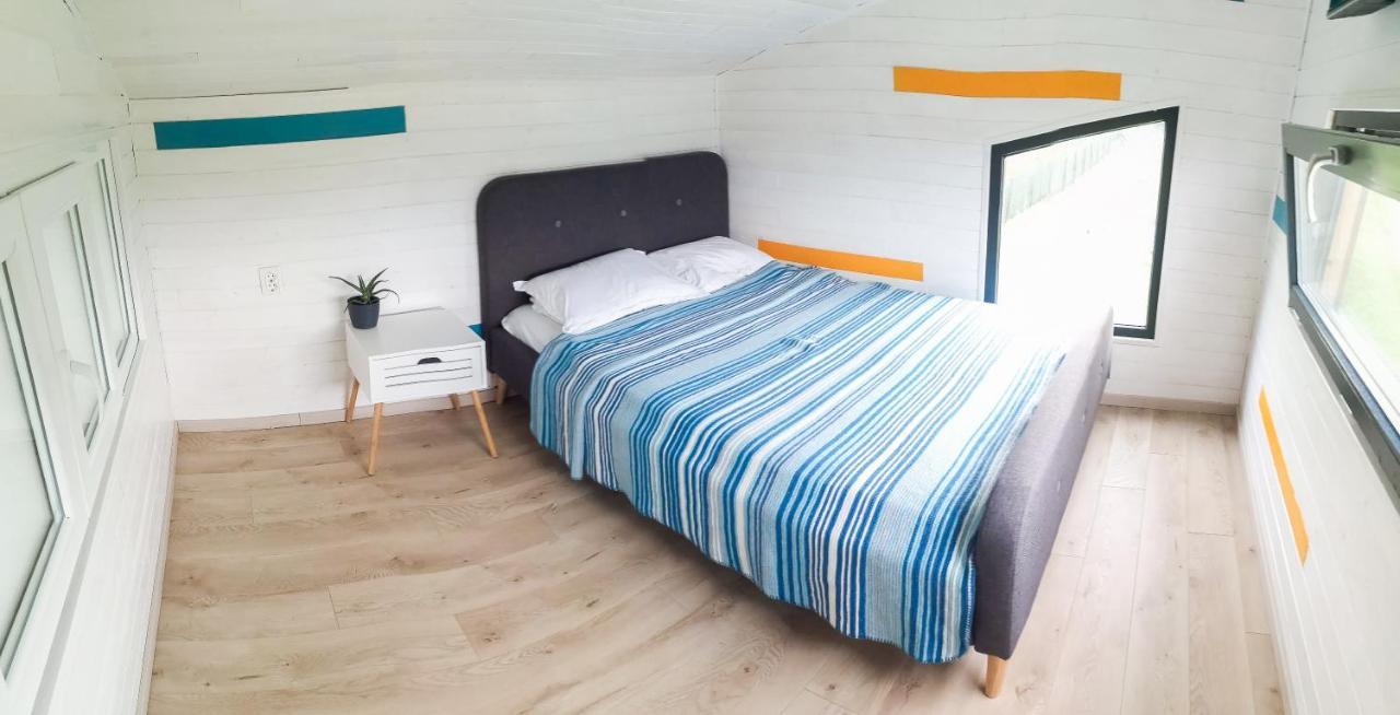 Tiny House - Baia De Fier Hotel Luaran gambar