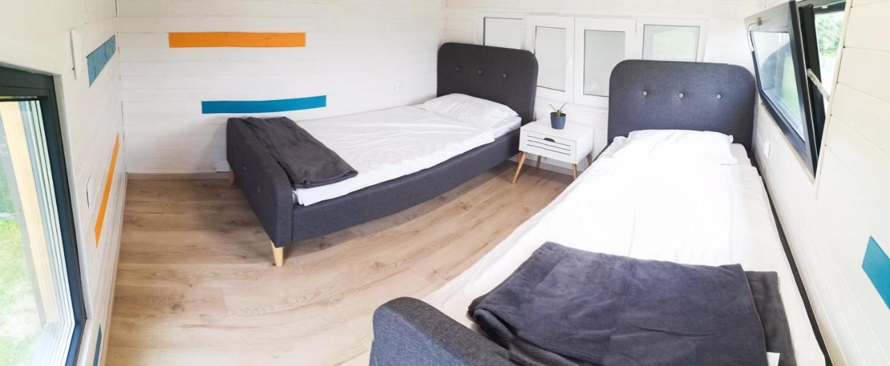 Tiny House - Baia De Fier Hotel Luaran gambar